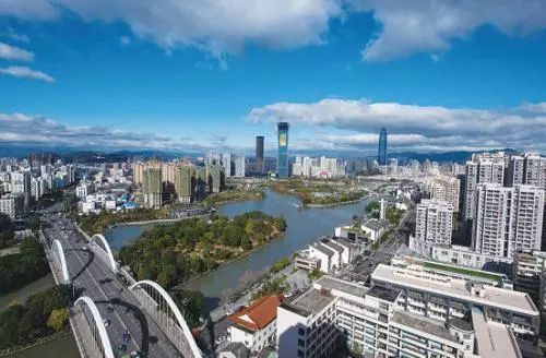 銀川新增直飛香港 連云港兩條航線 機票白菜價,約嗎